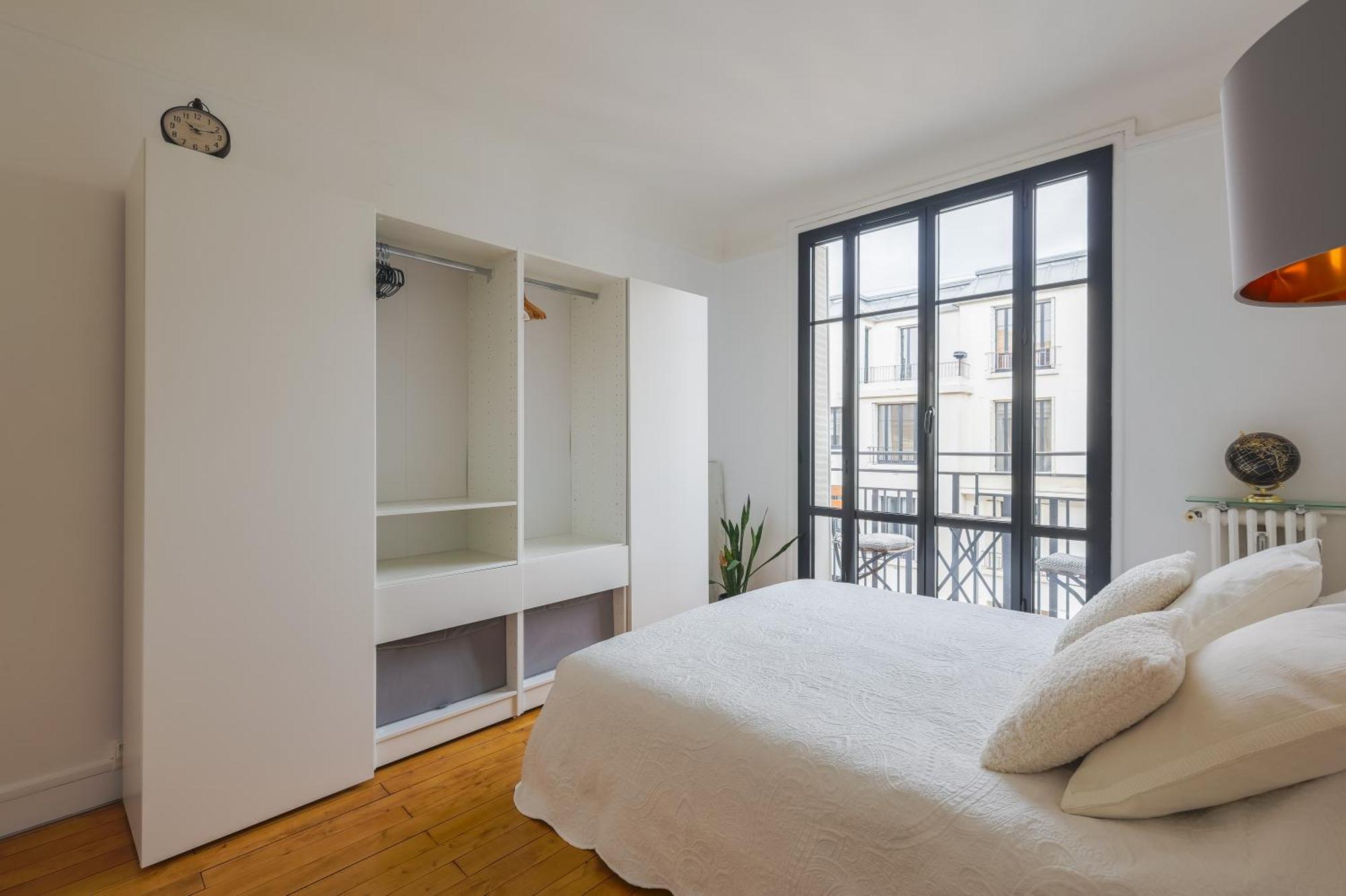 Apartment 2 Pieces Avec Terrasse Ensoleillee A Deux Pas Du Bois-de-boulogne Et Rolland Garros *