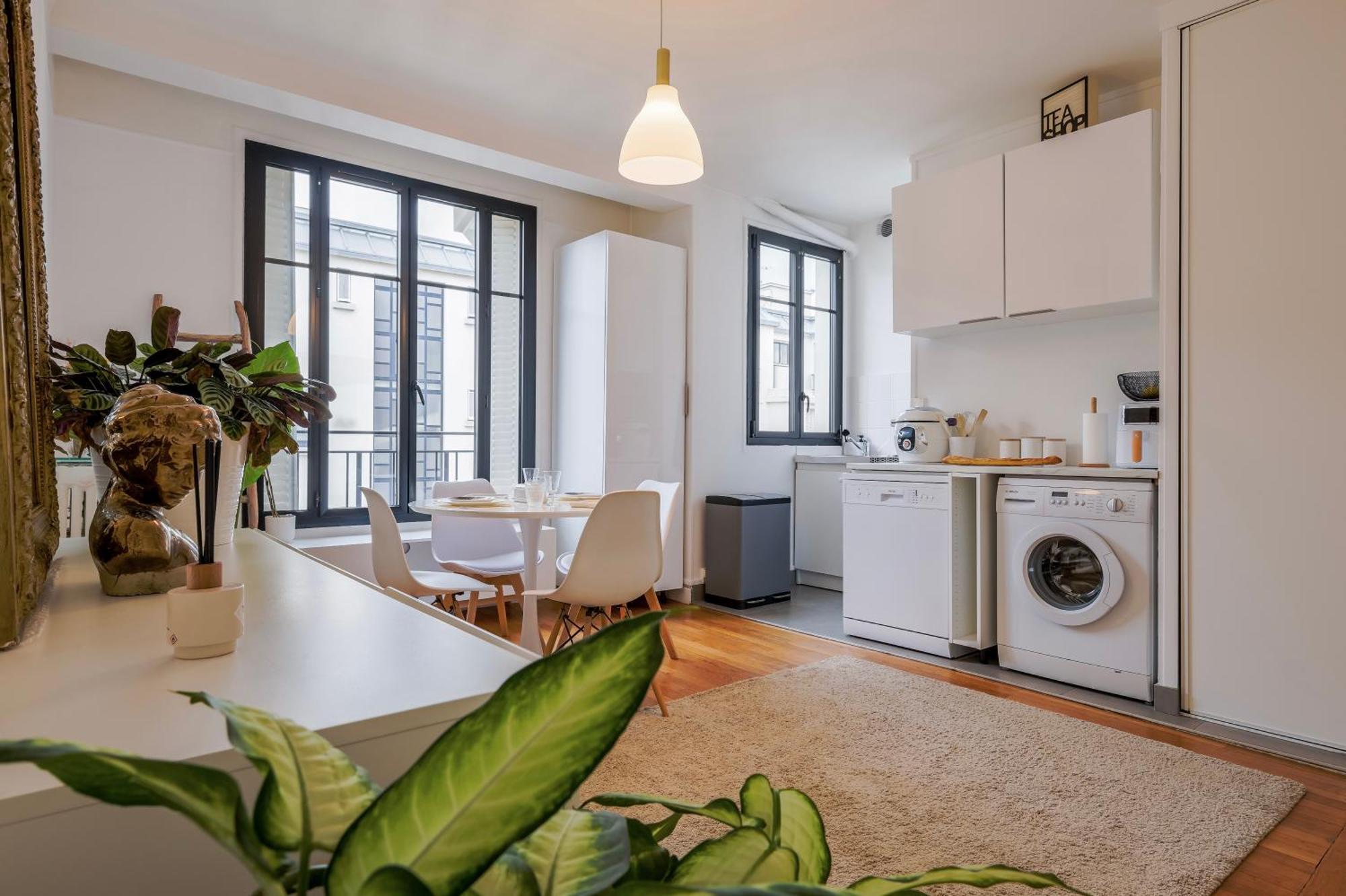 2 Pieces Avec Terrasse Ensoleillee A Deux Pas Du Bois-de-boulogne Et Rolland Garros Boulogne-Billancourt