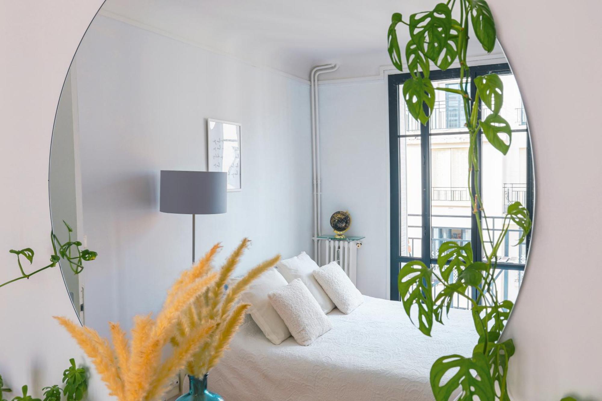 2 Pieces Avec Terrasse Ensoleillee A Deux Pas Du Bois-de-boulogne Et Rolland Garros *